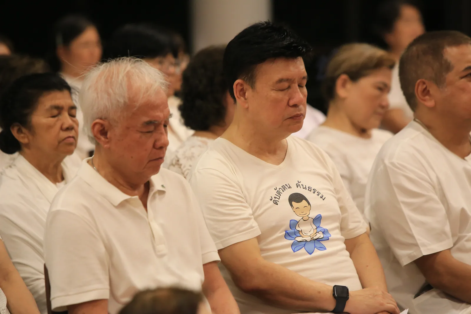 ประมวลภาพบรรยากาศ พิธีสรงน้ำท่านพระอาจารย์ในงานมุทิตาสักการะอายุวัฒนมงคล ๕๖ ปี